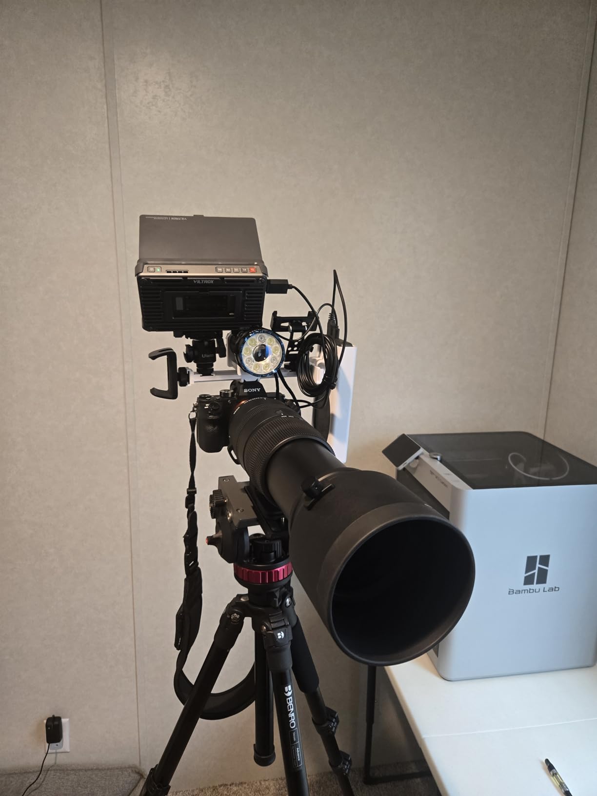 Manfrotto Video Head with Flat Base, Video Head for Compact Video Cameras and DSLR Cameras, for Filming, Videography, Content Creation, Vlogging, Live Streaming customer photo 2