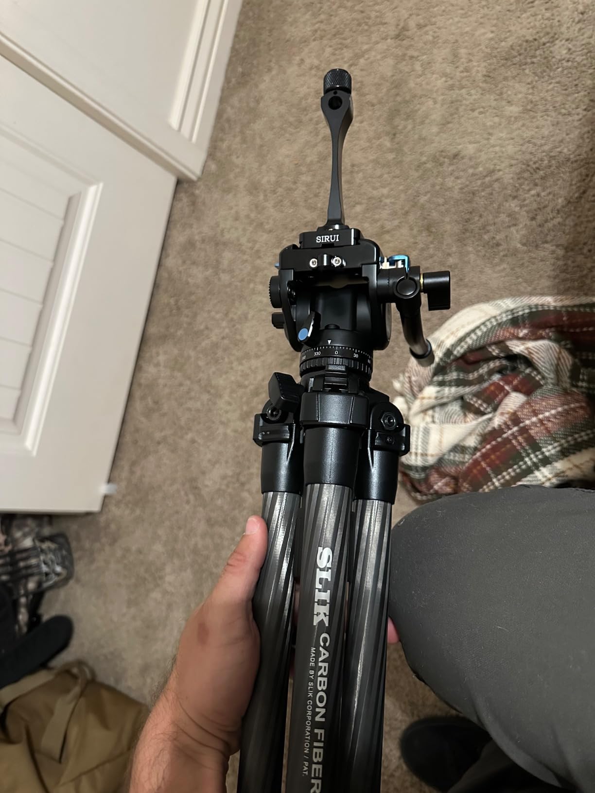 SIRUI VH/VA-Series Fluid Video Head with Quick Release Plate (VA-5 Fluid Head) customer photo 1