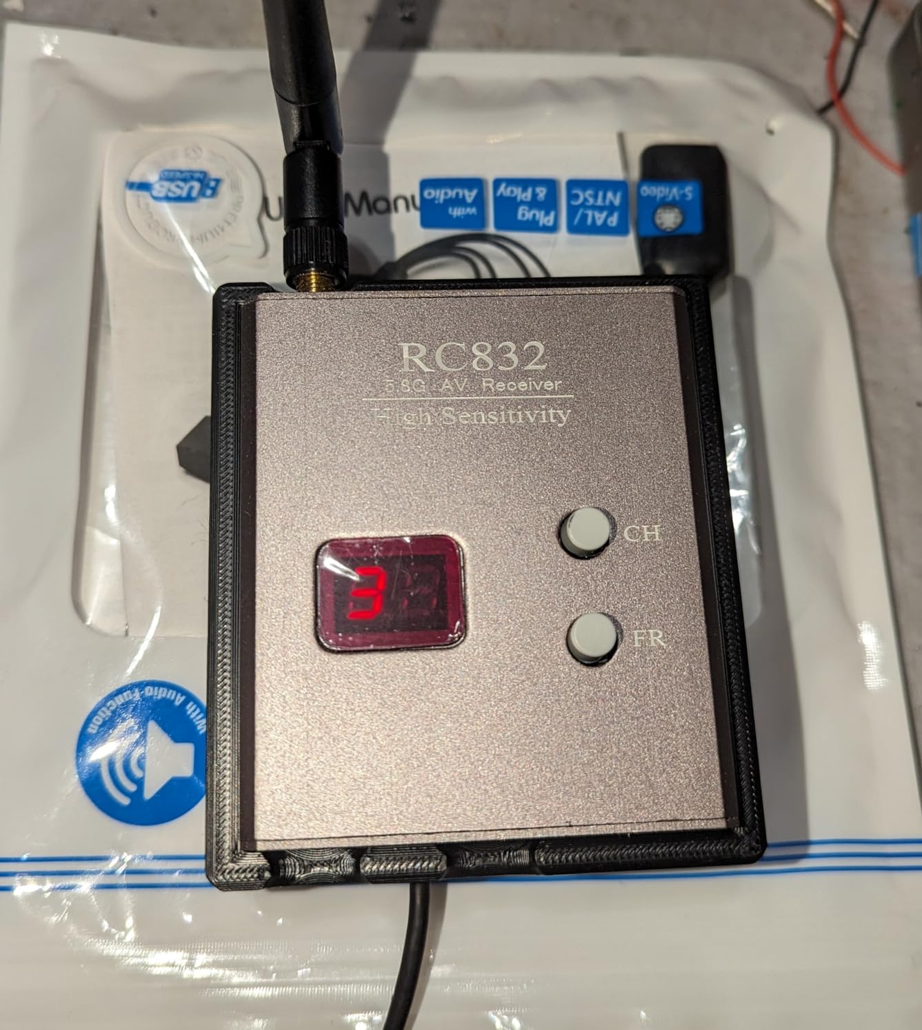 WR832 5.8GHz 40CH Wireless FPV Audio Video Receiver for Racing Drone and Multicopter customer photo 1