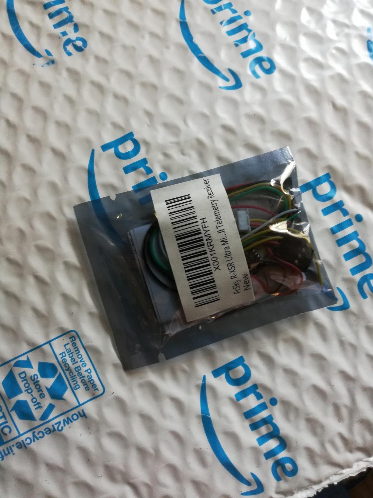 FrSky R-XSR Mini Redundancy Receiver 16CH SBUS/CPPM Output Full Range Telemetry ACCST D16 & ACCESS Compatible Lightweight for FPV Racing Drones customer photo 1