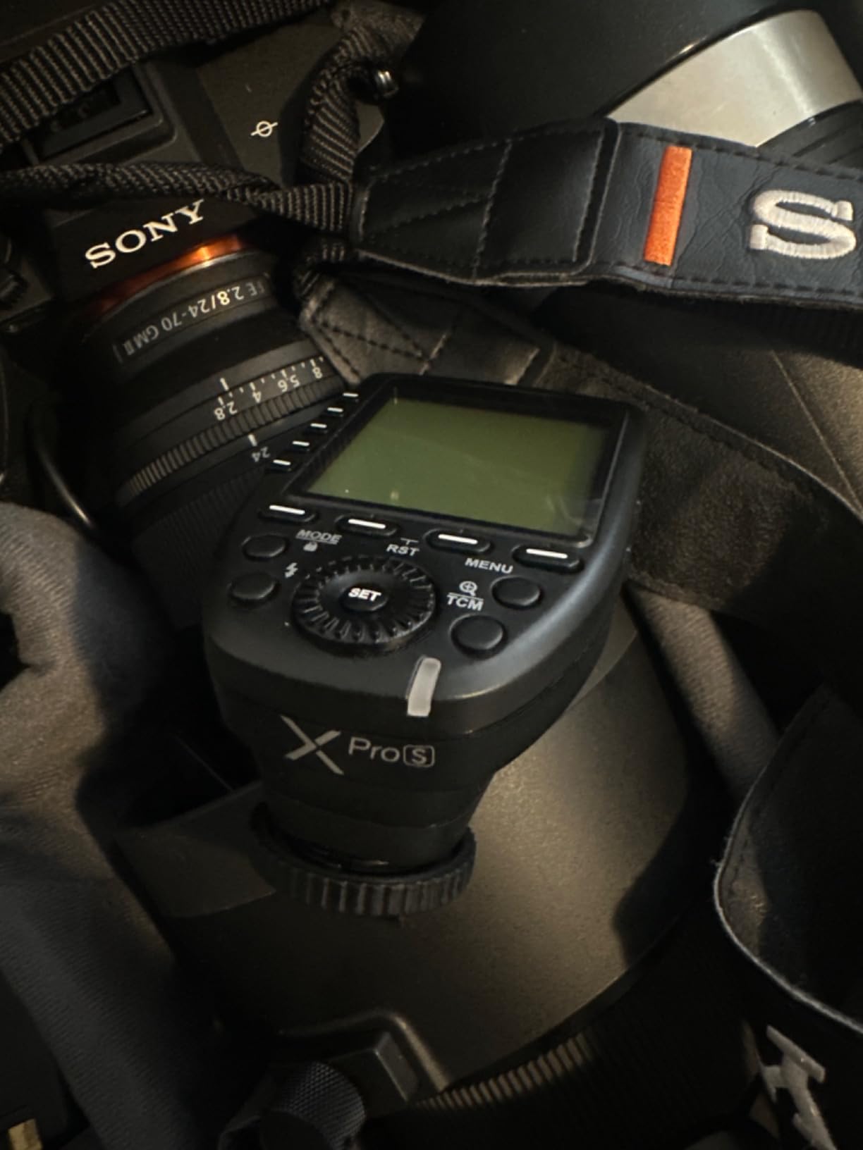 Godox XproS Xpro-S TTL Wireless Flash Trigger for Sony, 1/8000s HSS TTL-Convert-Manual Function Large Screen Slanted Design 5 Dedicated Group Buttons 11 Customizable Functions (XProS for Sony) customer photo 1