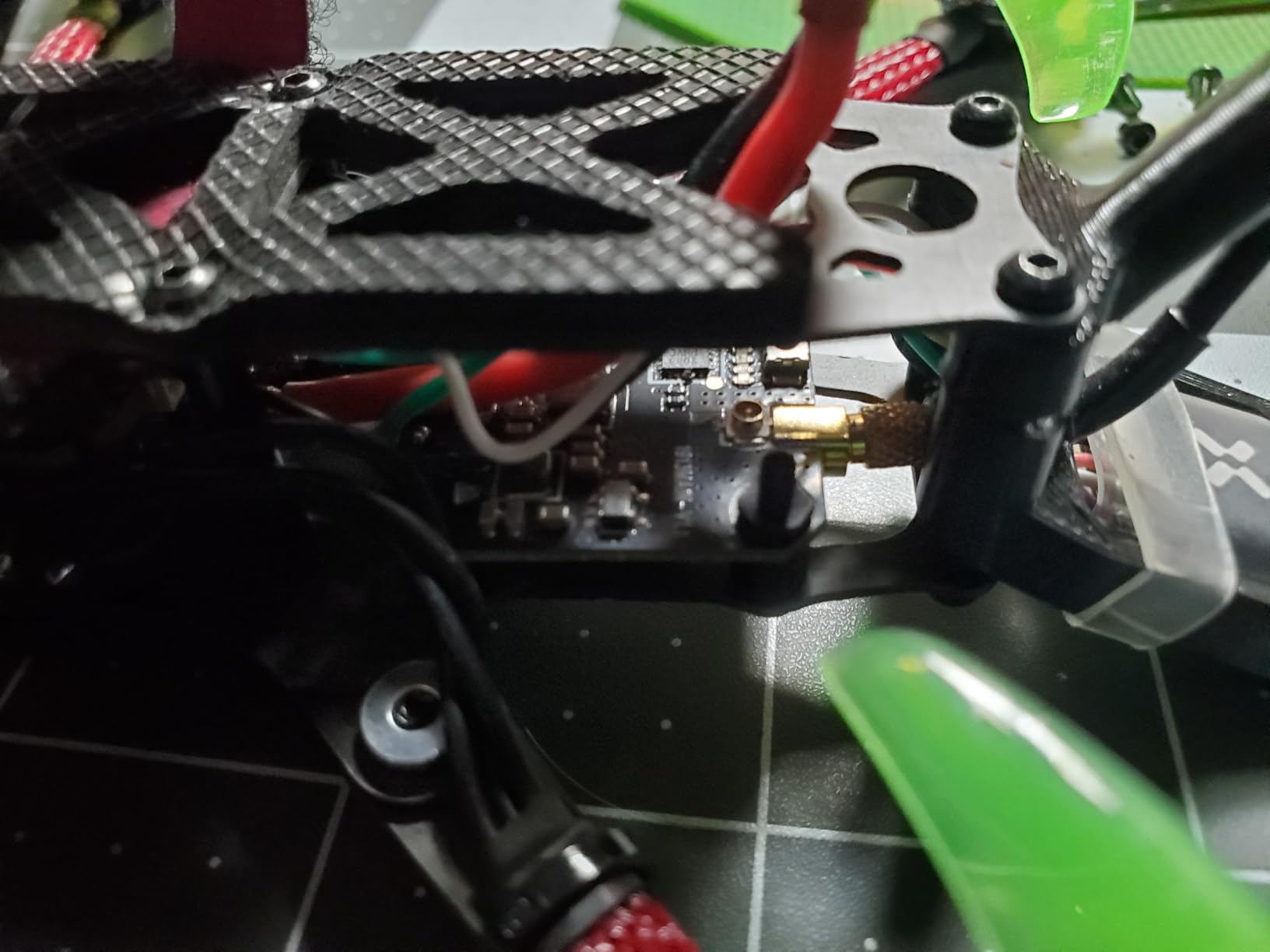 AKK FX3-ultimate 5.8GHz 25mW/200mW/400mW/600mW Switchable Mini VTX Support OSD Configuring via Betaflight customer photo 2