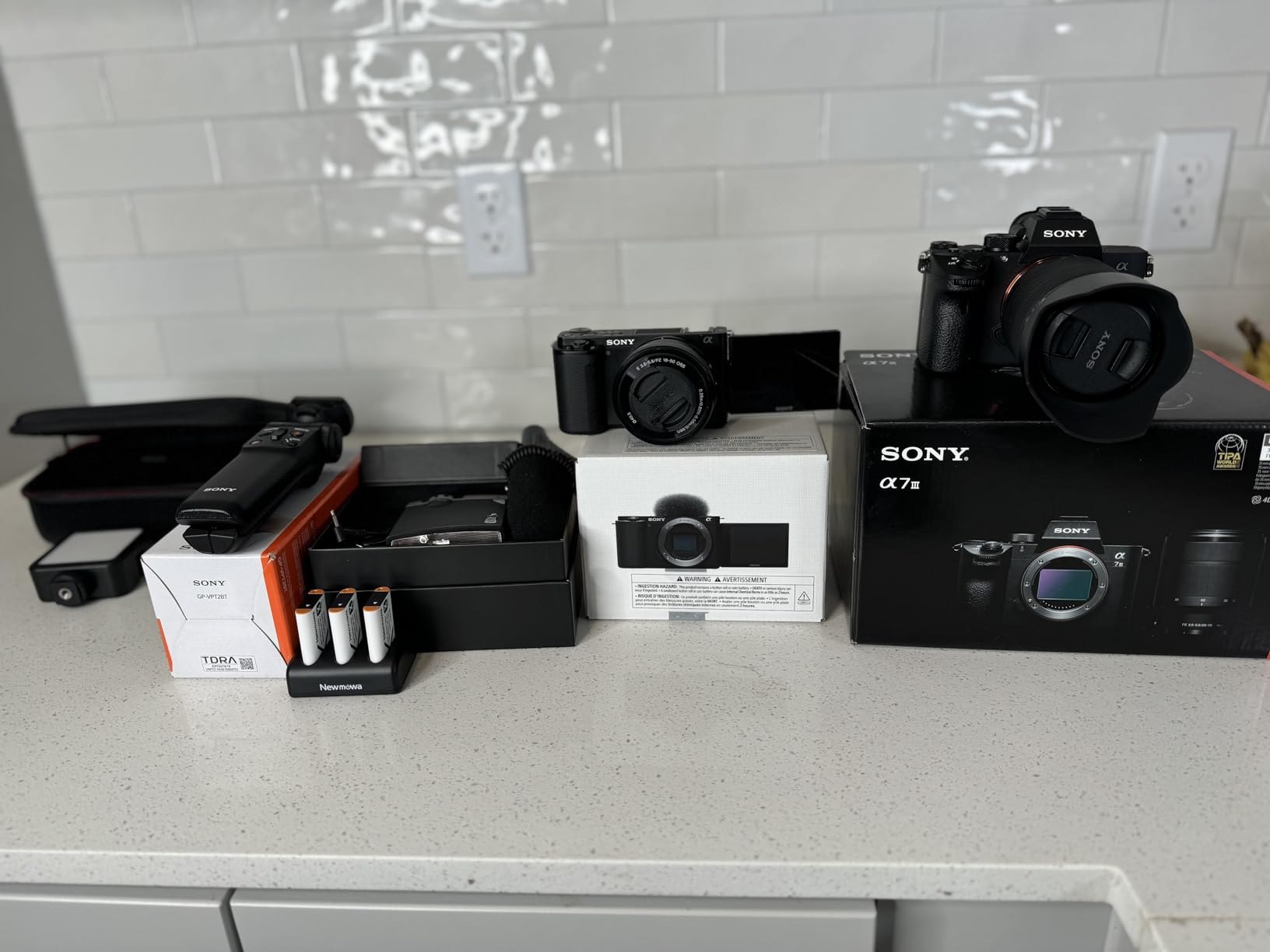 Sony a7III Full Frame Mirrorless Camera with FE 28-70mm F3.5-5.6 OSS Lens Kit ILCE-7M3K/B customer photo 1