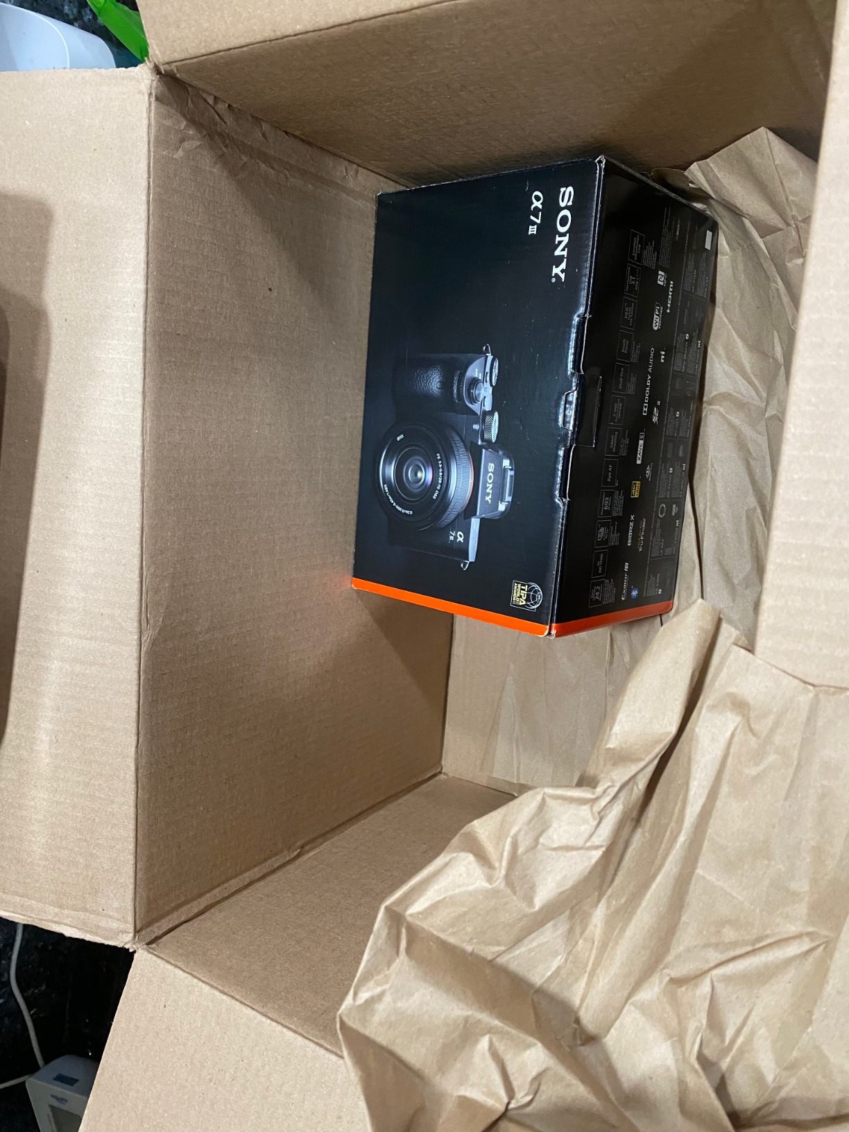 Sony a7III Full Frame Mirrorless Camera with FE 28-70mm F3.5-5.6 OSS Lens Kit ILCE-7M3K/B customer photo 2