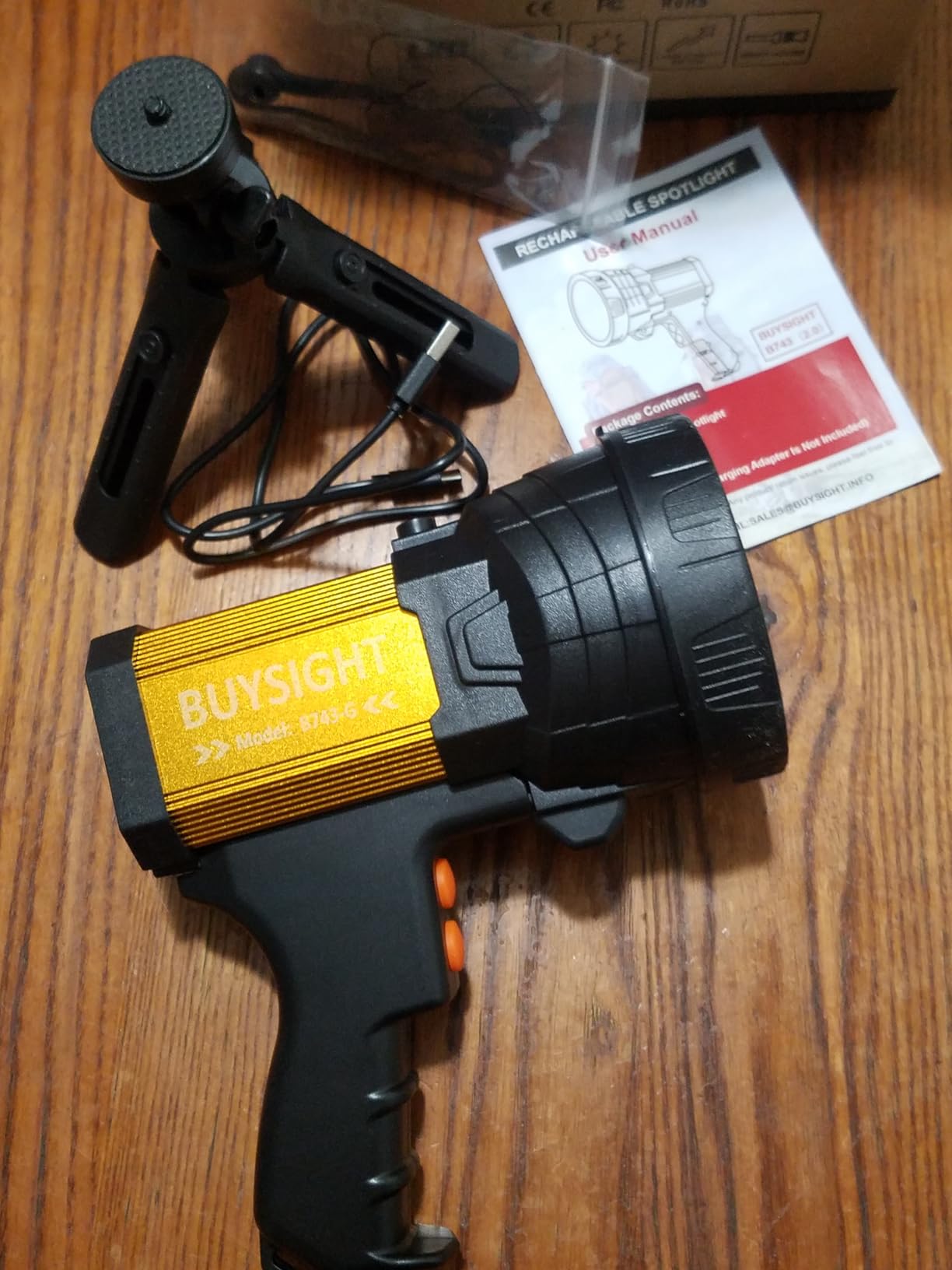 BUYSIGHT Rechargeable Spotlight, 2000000 Lumens Spot Lights Hand held High lumens Large Flashlight Handheld Spotlight Lightweight and Super Bright Flashlight (Aluminium_Alloy Golden) customer photo 2