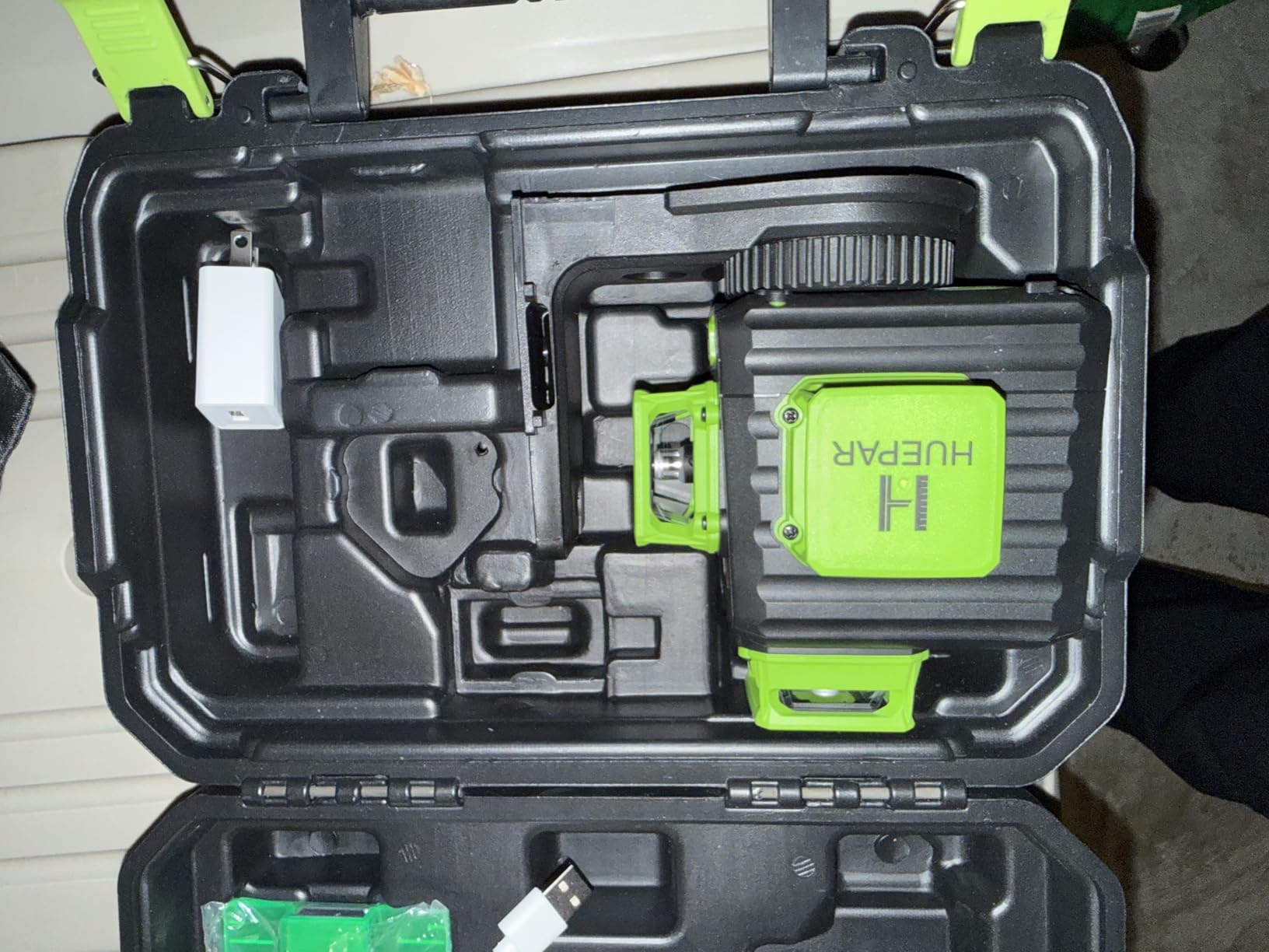 HUEPAR Laser Level 360 Self Leveling, 3x360° Best Green Line Laser Leveler customer photo 2