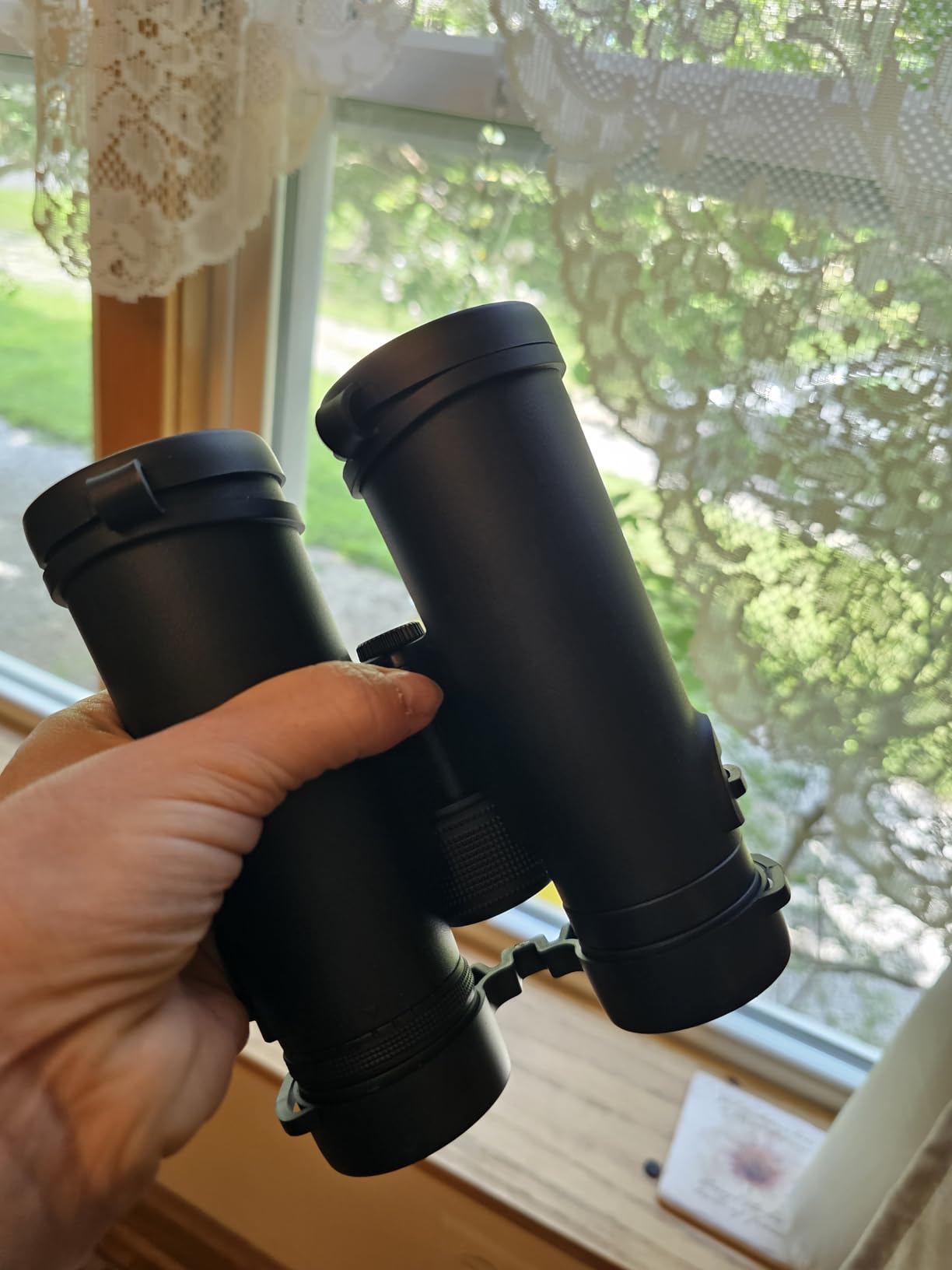 Gosky 10X42 HD Binoculars for Adults with Phone Adapter, High Power Binoculars with BAK4 Prism and FMC Lens, Waterproof Binocular for Bird Watching Hunting Traveling Outdoor Sports customer photo 2