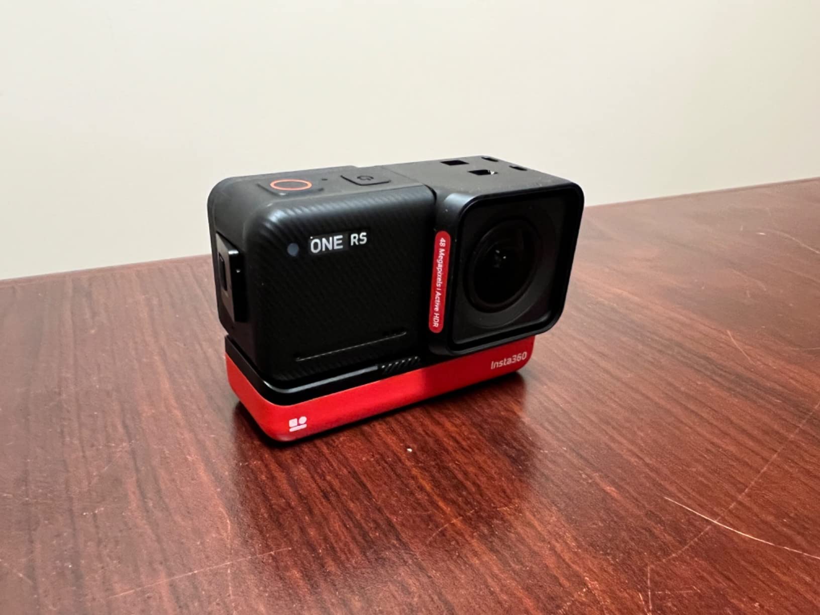 Insta360 ONE RS 4K Edition - Waterproof 4K 60fps Action Camera with FlowState Stabilization, 48MP Photo, Active HDR, AI Editing customer photo 1