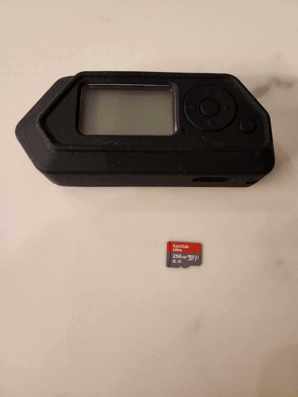 SANDISK 256GB Ultra microSDXC UHS-I Memory Card with Adapter - Up to 150MB/s, C10, U1, Full HD, A1, MicroSD Card - SDSQUAC-256G-GN6MA customer photo 2