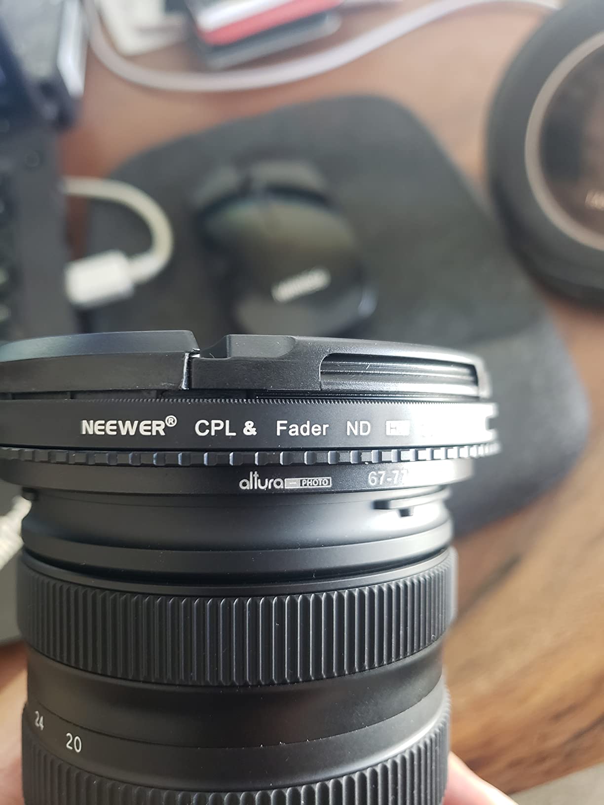 NEEWER 2 in 1 67mm Variable ND Filter ND2-ND32 & CPL Filter (Circular Polarizer) No X Cross/30 Layer Nano Coated/HD Optical Glass/Ultra Slim Aluminum Alloy Frame/Water Resistant/Scratch Resistant customer photo 2