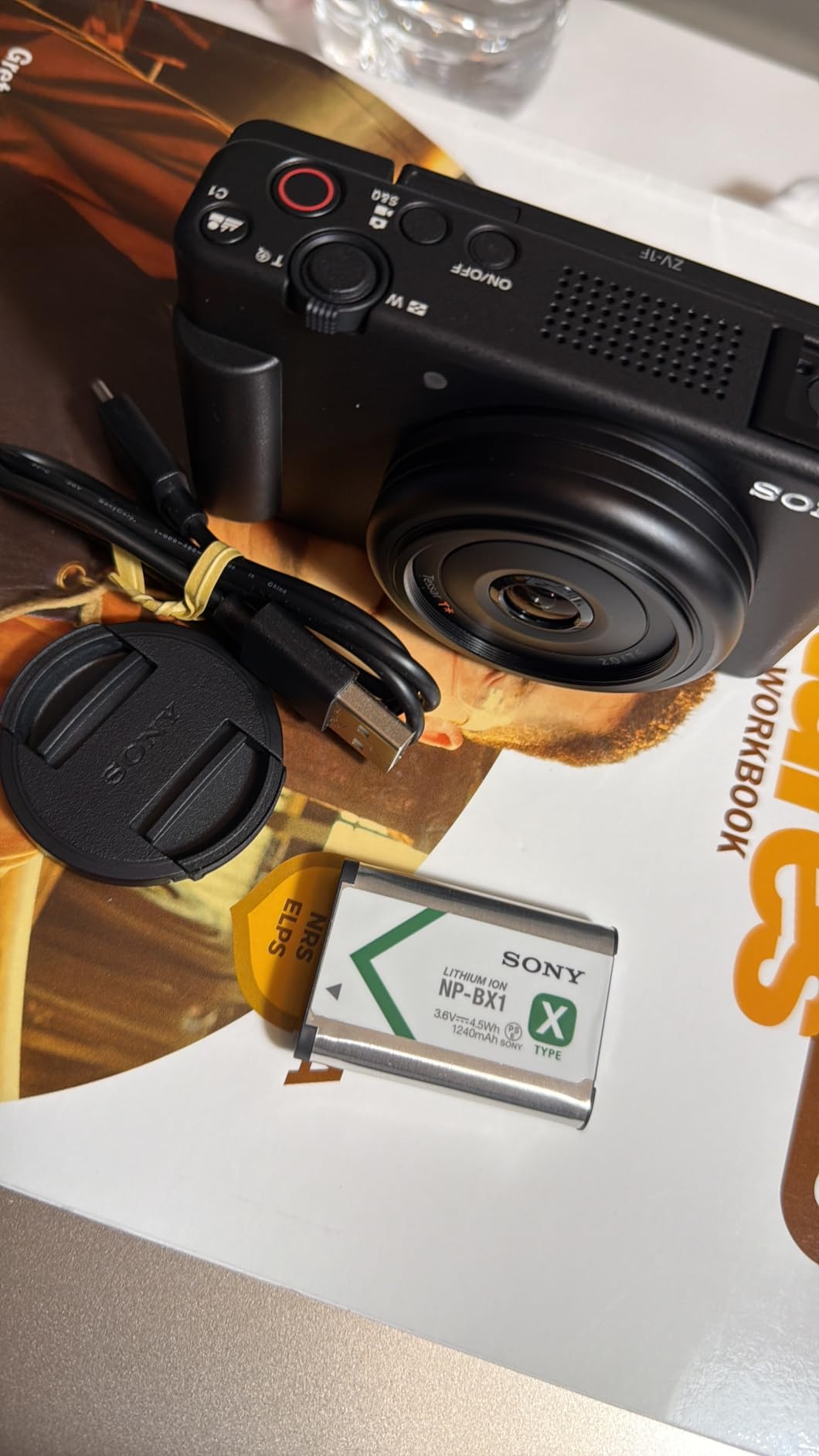 Sony ZV-1F Compact Digital Camera 4K Video Black customer photo 2