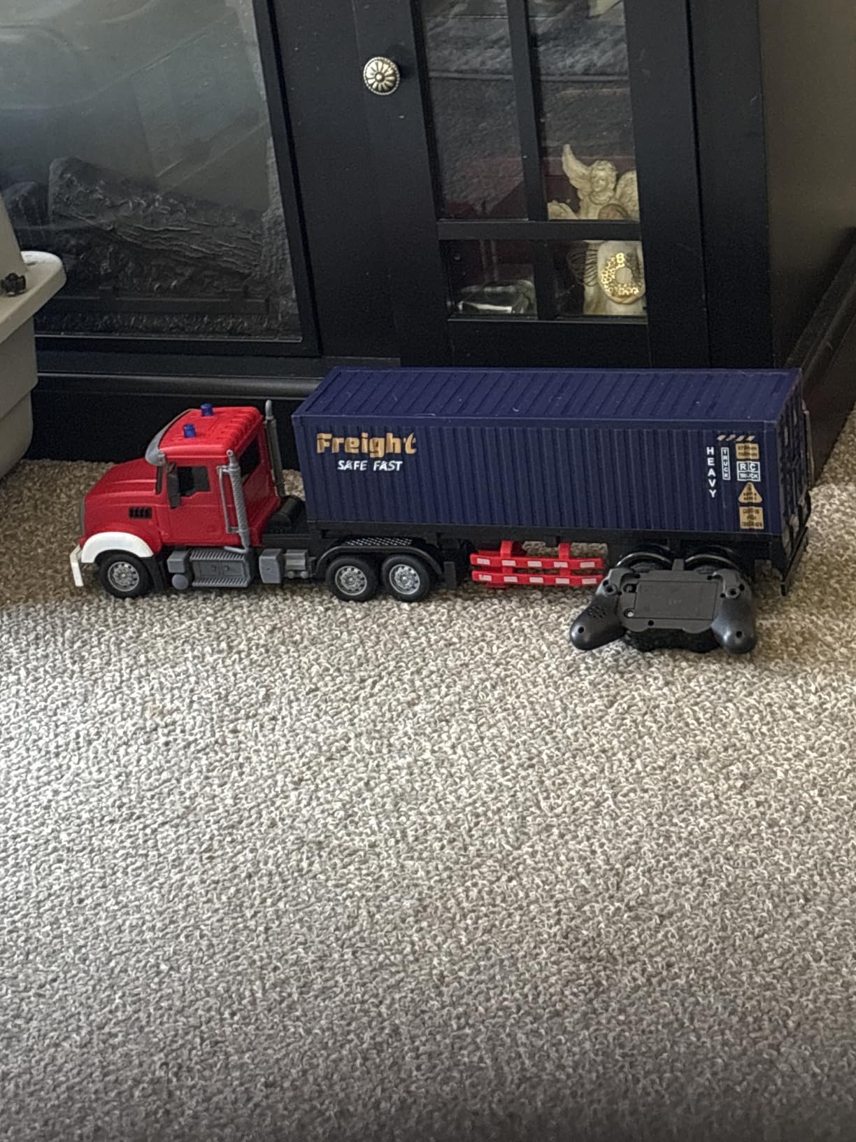 RC Semi Truck with Trailer - 22.5 Inch Semi Truck Toy for Kids, Carrier Van Transport Vehicle with 2 Rechargeable Batteries, 1:24 Container Trucks with LED Lights & Music, Great Gift For Boys Girls customer photo 1