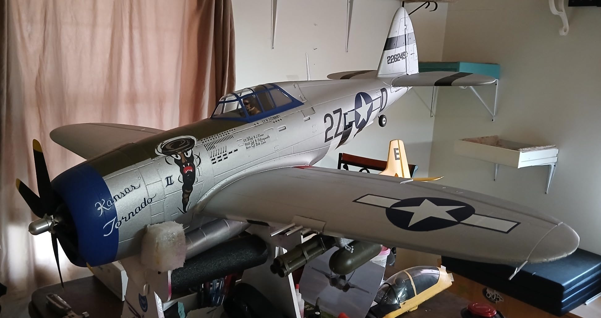 E-flite RC Airplane P-47 Razorback 1.2m BNF Basic-Transmitter Battery and Charger Not Included EFL08450 Airplanes B&F Electric customer photo 2