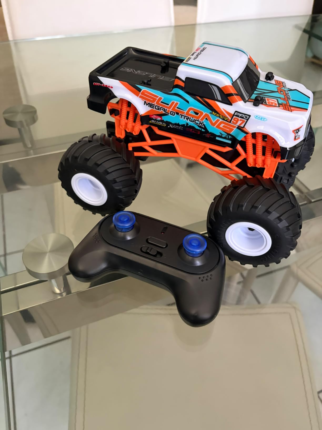 Remote Control Car, 1:16 Scale RC Monster Truck for Boys, 2.4 GHz All Terrain RC Cars for Boys Girls 4-7 8-12, 20 Km/h Off Road RC Truck, Christmas Birthday Gift for Kids and Adult, Orange customer photo 1