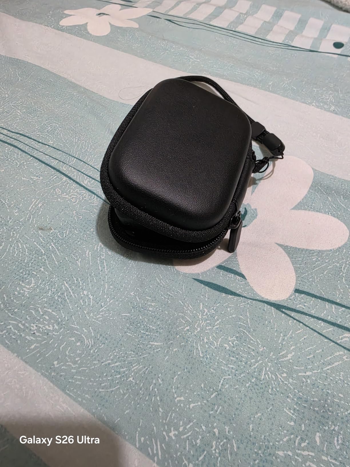 Carrying Case for DJI Osmo Action 5 Pro/6/4/3, Small Storage Bag for GoPro, PU Hard Travel Protector Case for Insta360 Ace/Ace Pro/2 with Wrist Strap & Carabiner Protective Accessories (Black) customer photo 2