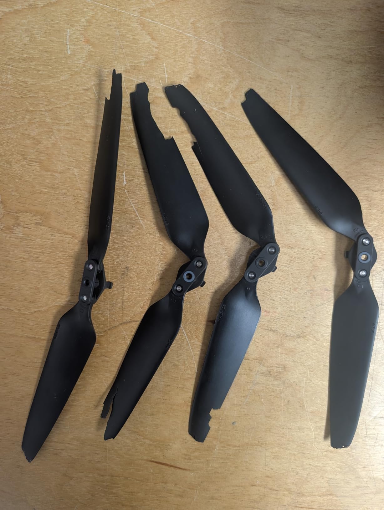 HeiyRC Mavic 3 Propellers for DJI Mavic 3 Series, 4 Pairs 9453F Blades Props Low-Noise Propeller Replacement for DJI Mavic 3 Pro, DJI Mavic 3 Pro Cine, DJI Mavic 3 Classic, DJI Mavic 3 Accessories customer photo 1