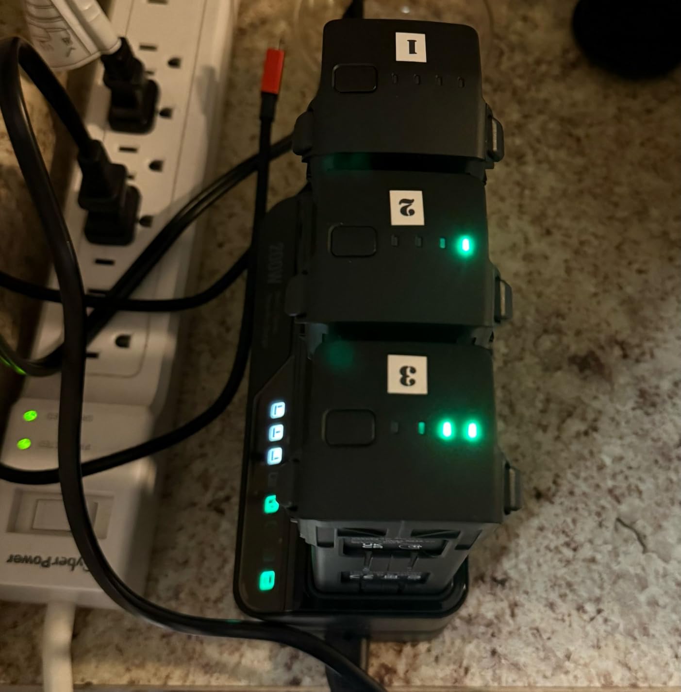 LKTOP 200W Mavic 3 Pro Battery Charging Hub (3.5X Super Fast) Mavic 3T/3E/3TA Parallel Charger for DJI Mavic3/Pro/Classic/Cine/Enterprise Drone,60% Storage/95% Fast Mode (Charge 3 Batteries: 1hr) customer photo 2