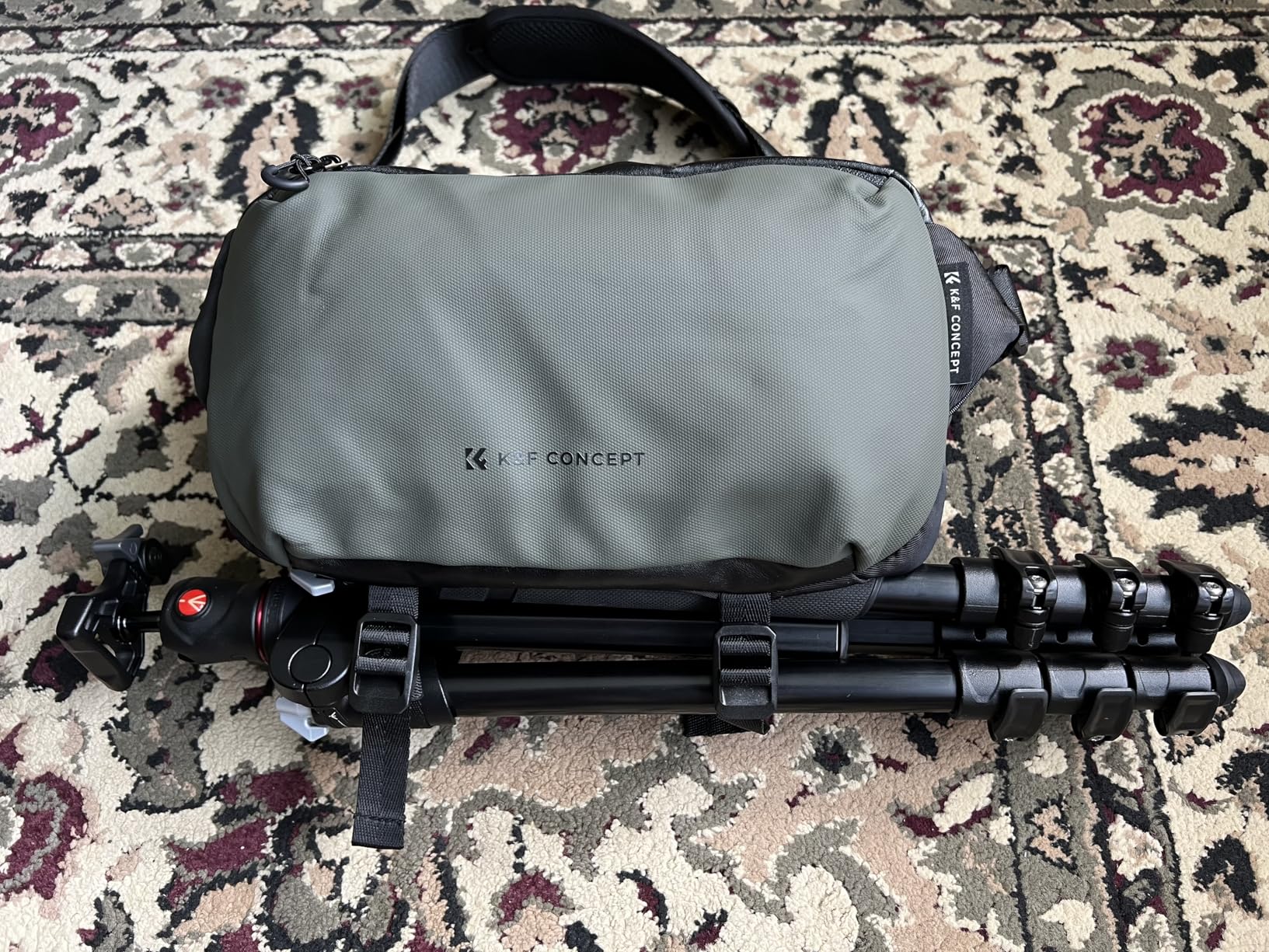 K&F CONCEPT Camera Sling Bag Crossbody Bag Waterproof Camera Shoulder Backpack DSLR/SLR/Mirrorless Camera Case customer photo 1