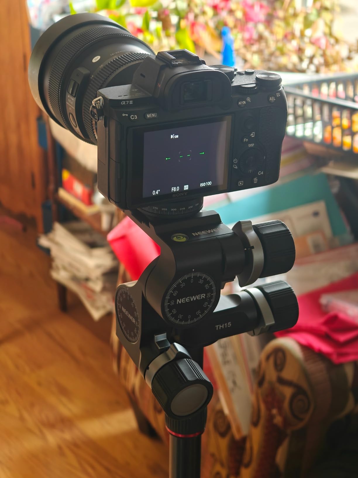 NEEWER 3 Way Geared Tripod Head with 360° Panoramic Arca QR Plate, TH15 | Millimeter Micro Adjustment, Aluminum Alloy, 3 Axis Pan Tilt Head, Quick Switch Large & Fine Dual Modes, Max Load 13.2lb/6kg customer photo 2