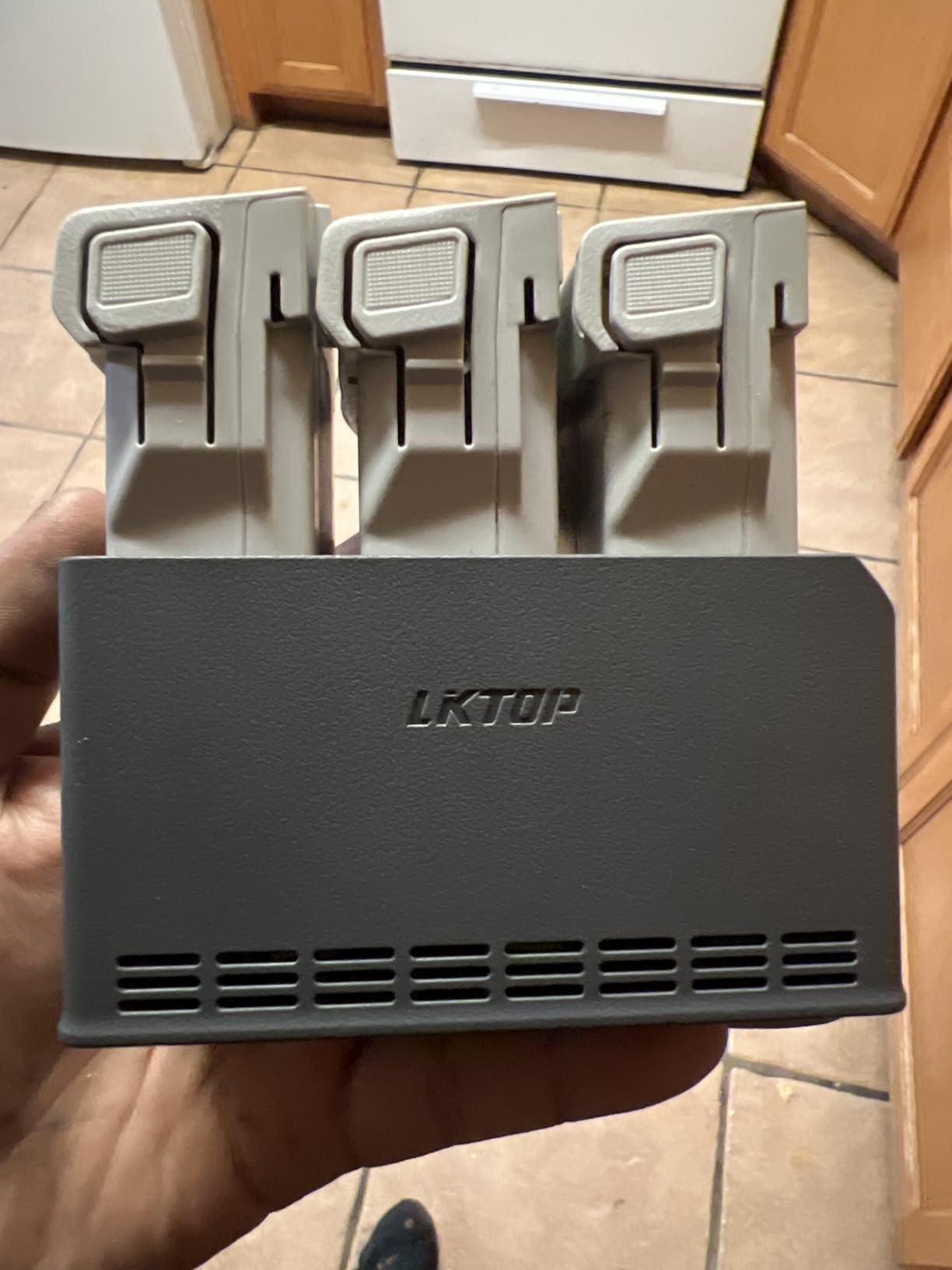 LKTOP 100W Mini 5/4/3 Pro Parallel Charging Hub (4X Super Fast) for DJI Mini 5/4/3 Series, SKYROVER X1 Drone Battery Charger, with Storage LED Alarm Mode customer photo 1