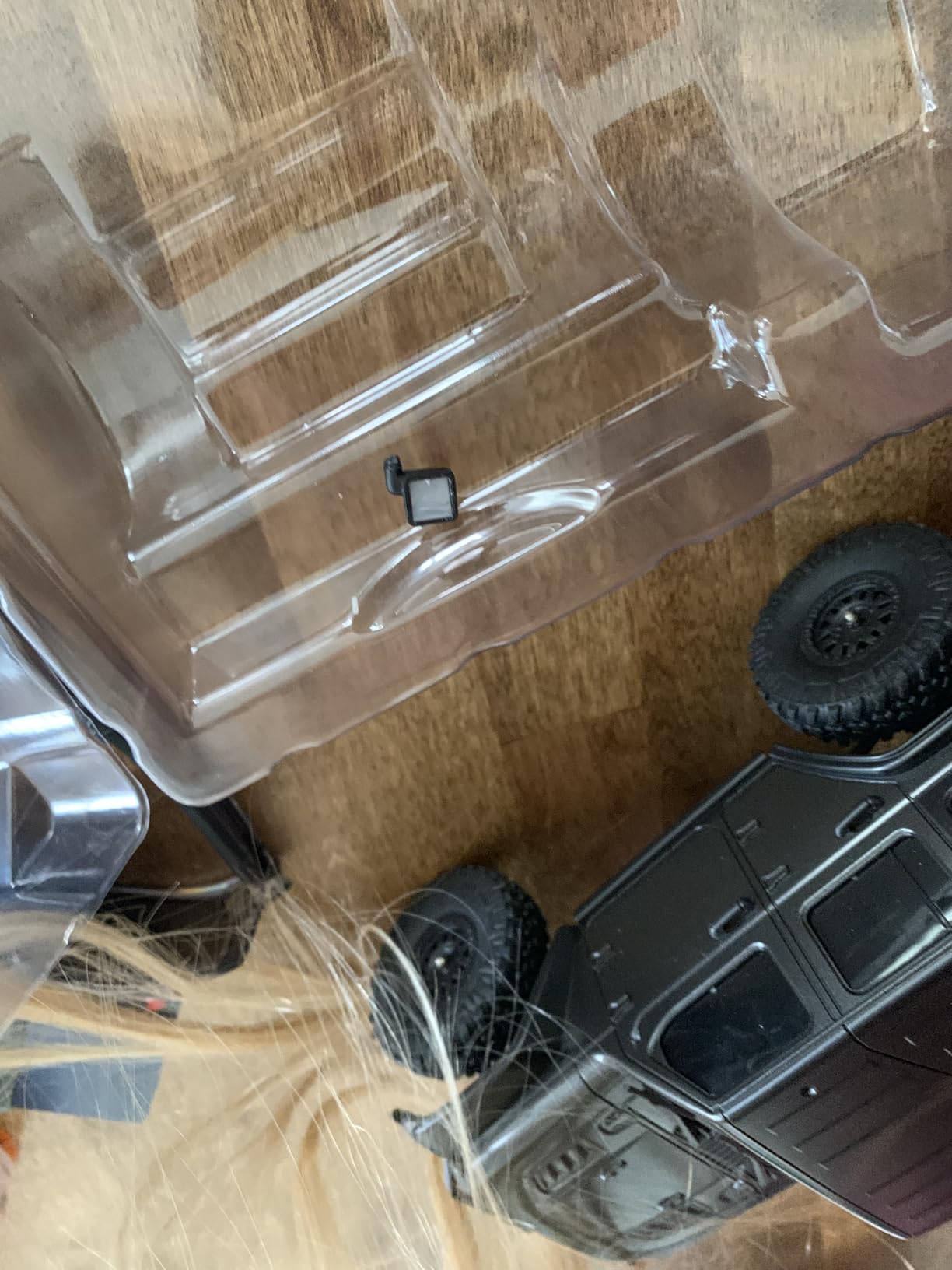 FLYCOLOR 1/24 RC Rock Crawler 4WD All Terrain Climbing Truck RTR Black - Metal Gear, LED Headlight, 2 Batteries customer photo 1