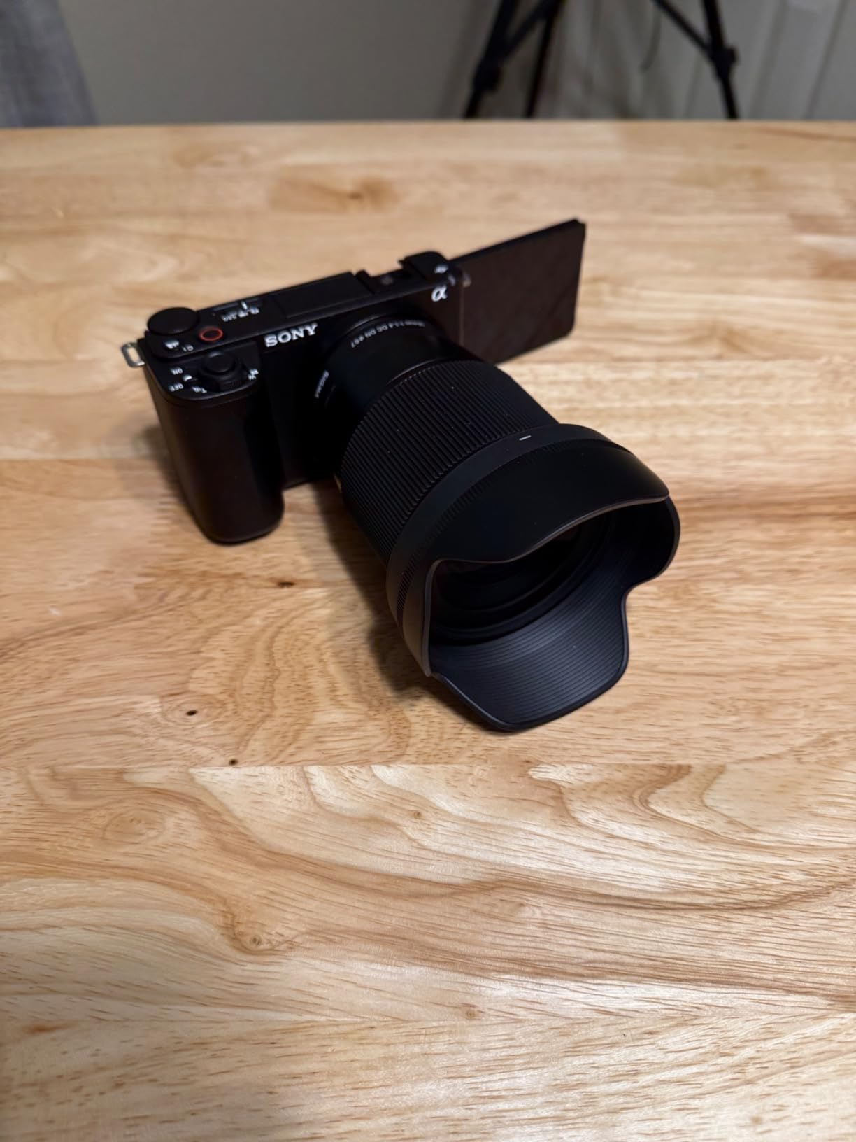 Sony Alpha ZV-E10 II APS-C Interchangeable Lens Mirrorless Content Creators' Camera - Body Only customer photo 1