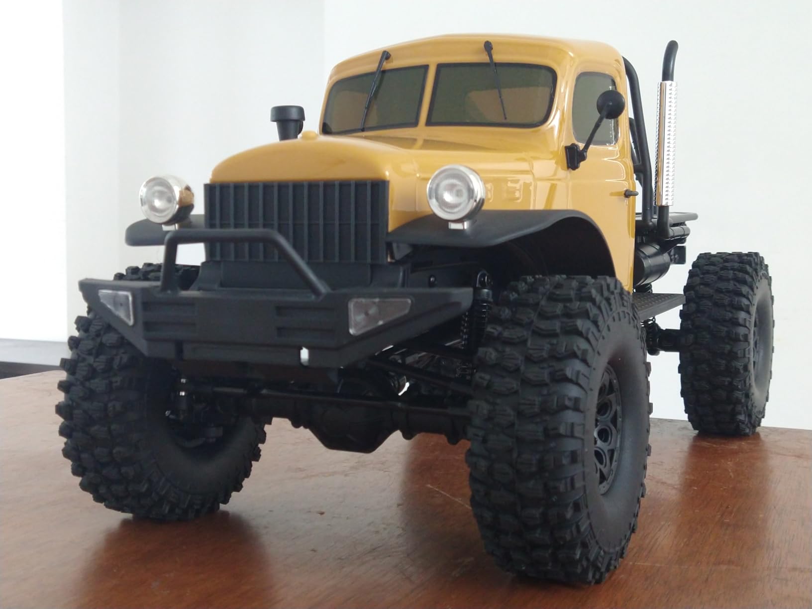 RocHobby Atlas 1/10 RC Crawler, RC Rock Truck Off Road, RC Car Indoor&Outdoor 2 in 1, RC Rock Crawler 4x4 Hobby Grade for Adults Need to Complete (Yellow) customer photo 2