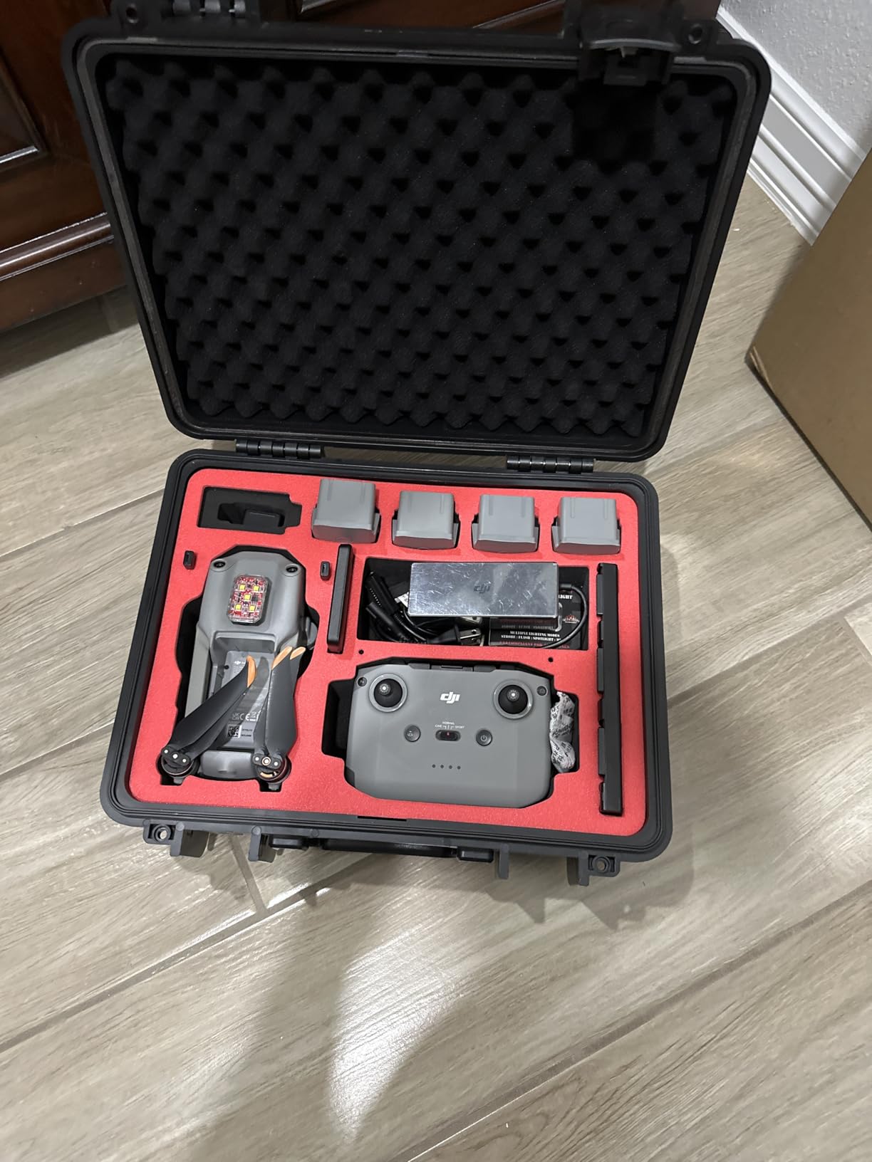 Ronin RS 4 Carrying Case for DJI RS4/RS 4 Pro, Black [Case Only] | RS4 Hard Box, RS4 Pro Gimbal Stabilizer Protection Accessories, Shockproof, Waterproof customer photo 2