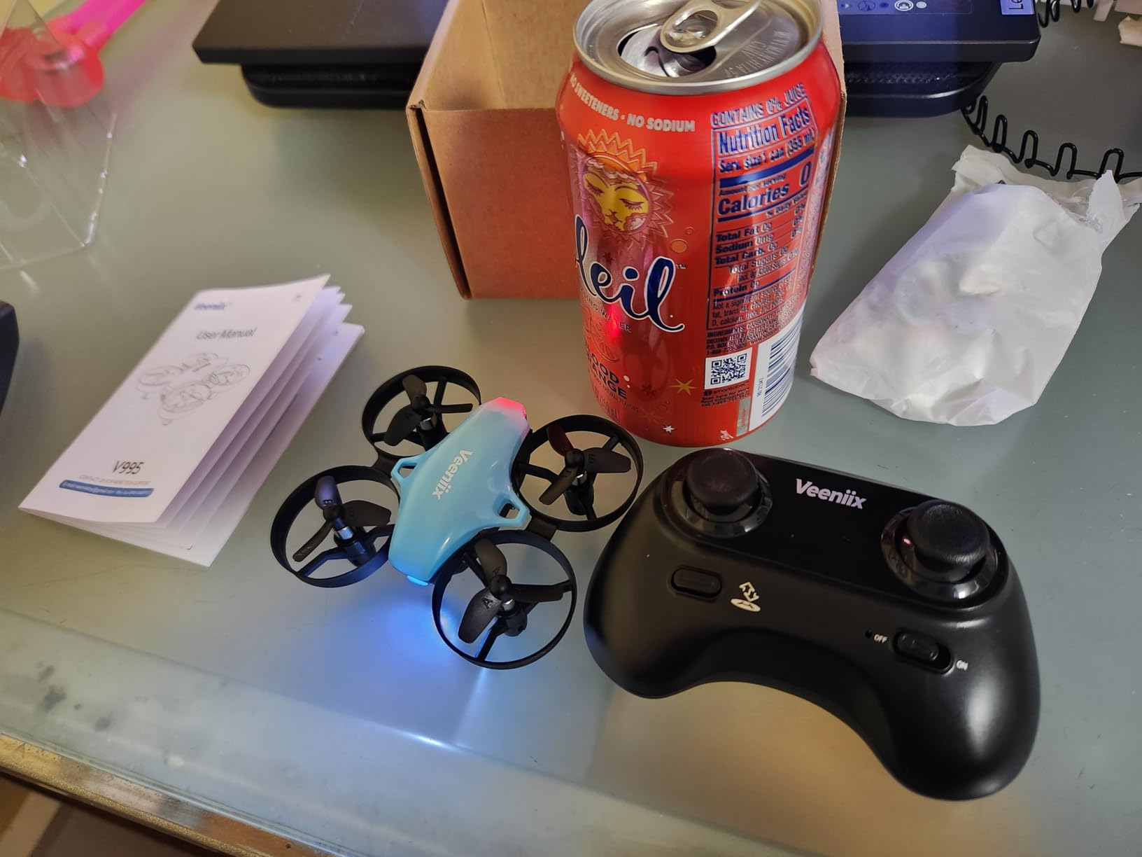 Veeniix V995 Mini Drones for Kids and Beginners, Indoor RC Quadcopter, Small Helicopter Plane with 3D Flips, 360° Rotation, Circle Fly, Auto Hover, Headless Mode and 3 Batteries, Gift for Boys and Girls customer photo 2