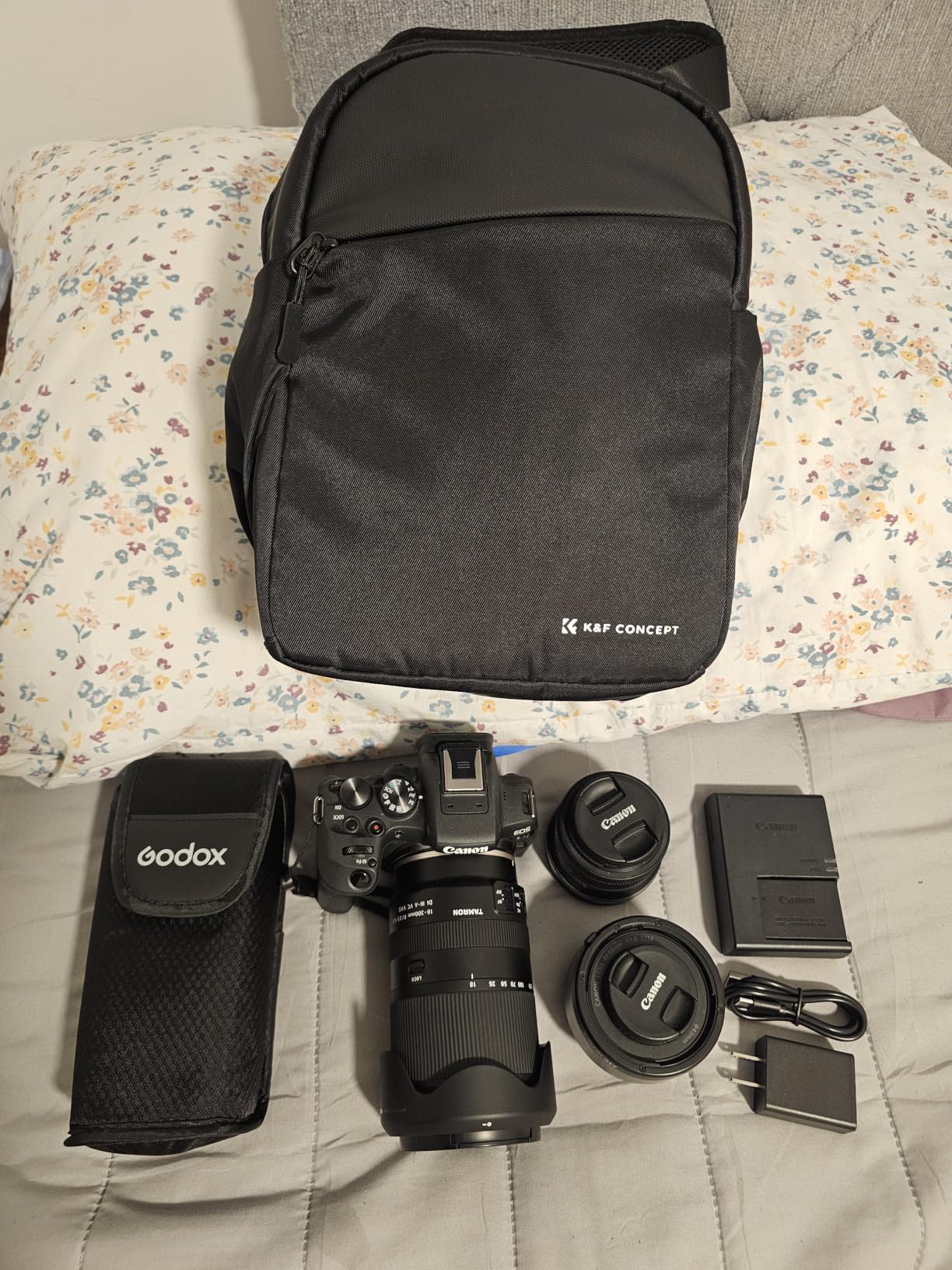 K&F CONCEPT Small Camera Bag for Photographer, Camera Sling Crossbody bag for DSLR/SLR/Mirrorless Camera, Compact Camera Case for Men and Women customer photo 2