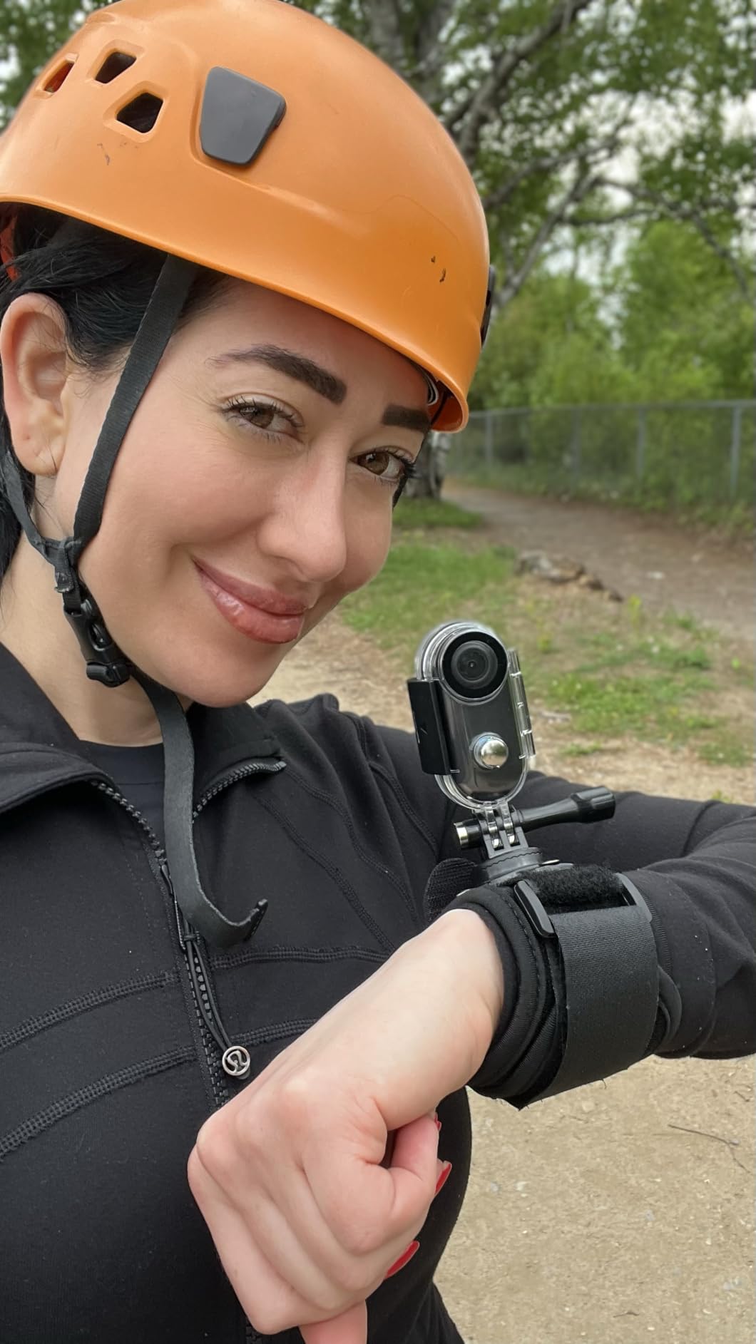 i3 4K Thumb Action Camera, Tiny Size, Mount Anywhere, Small Body Camera with Spring Clip, Portable Vlogging, Hands-Free POV Recording, Helmet Cam for Cycling, Motorcycle (64G-Card, Black) customer photo 2