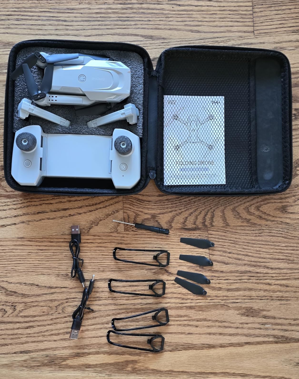 Drone with 1080P Camera - Foldable Remote Control Quadcopter with Gesture Control, 3D Flip, One Key Start, Emergency Stop, 2 Batteries, Easier to use, Toy for Kids Adult Beginners customer photo 2