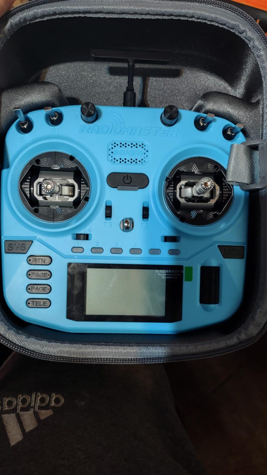 RadioMaster Boxer Crush EdgeTX 2.4G 16CH Remote Controller ELRS with AG01 Hall Gimbals (Glacier Blue) customer photo 2