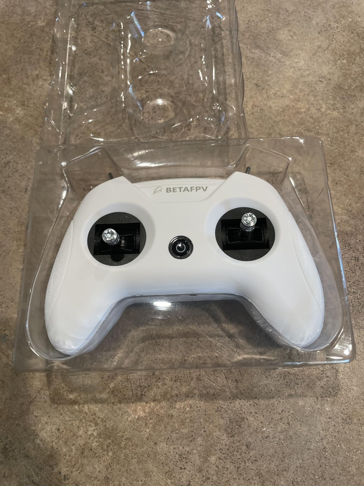 BETAFPV LiteRadio 2 SE ELRS V3 Radio Transmitter Remote Controller, Support BETAFPV Configurator V2, Firmware Update, FPV Simulator, USB-C Charging, Joystick Calibrate, for FPV RC Drone Quad - Mode 2 customer photo 1