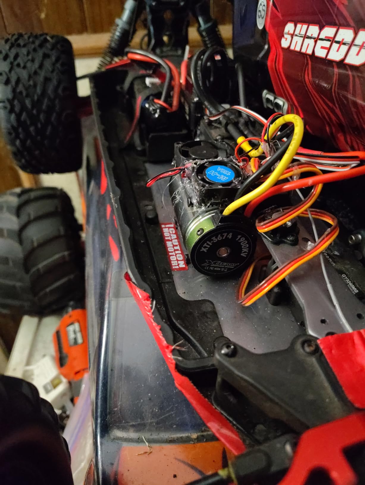 XTEAM 3674 1900KV Brushless Motor 2400W 78A 31V 4-Pole Design for 1/8 1/10 1/12 RC Electric Racing Car, Buggy, RC Boat customer photo 1