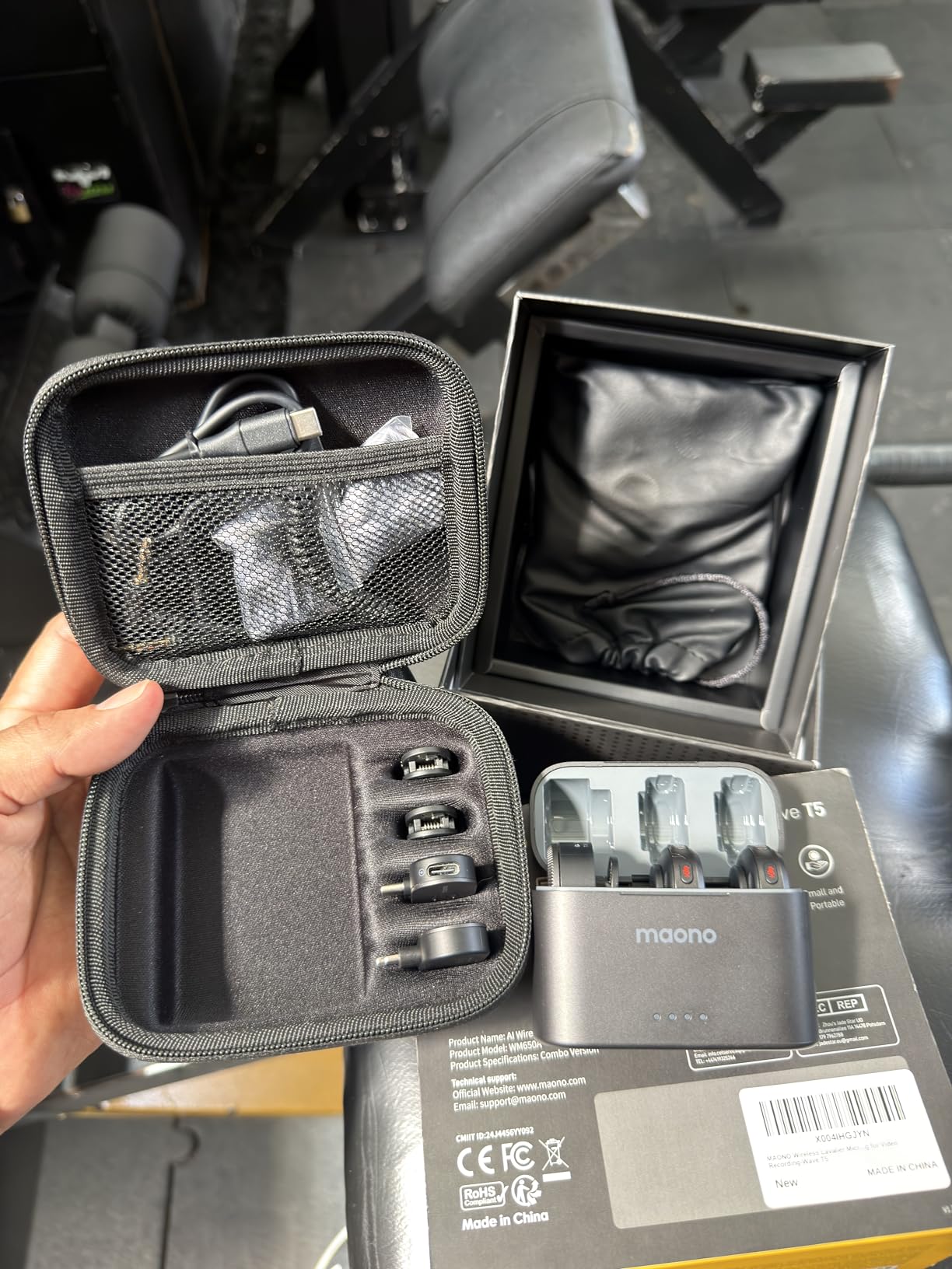 MAONO Wave T5 Wireless Lavalier Mini Microphone for iPhone Content Creators | Magnetic Lapel Mic with AI Noise Cancellation, 4 Voice Filters, 1000ft, 40H for Podcast Stream Vlog Youtube Tiktok Video Record customer photo 2