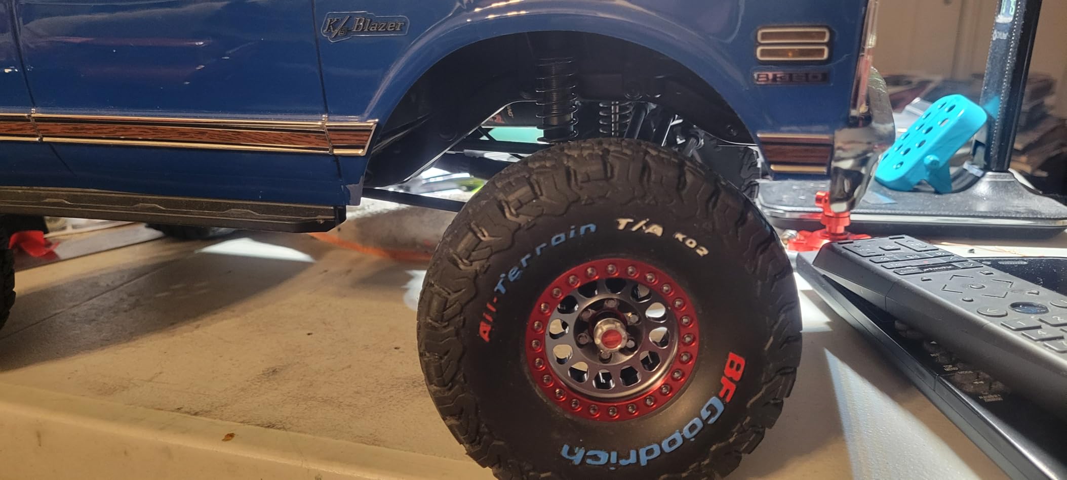 Aluminum 1.9 Beadlock Wheels Rims for 1/10 RC Crawler Axial SCX10 I II III Capra TRX4 TRX6 VS4-10 Gen8 MST CFX Upgrades Parts (Silver-Titanium) customer photo 2