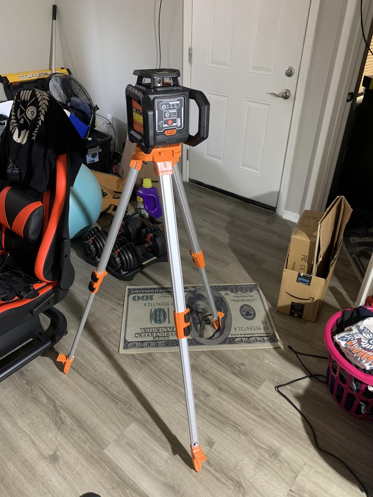 Klein Tools 93RLS Green Self-Leveling Rotary Laser Level Kit, Horizontal/Vertical with Plumb Spot, 1150-Foot Range customer photo 5