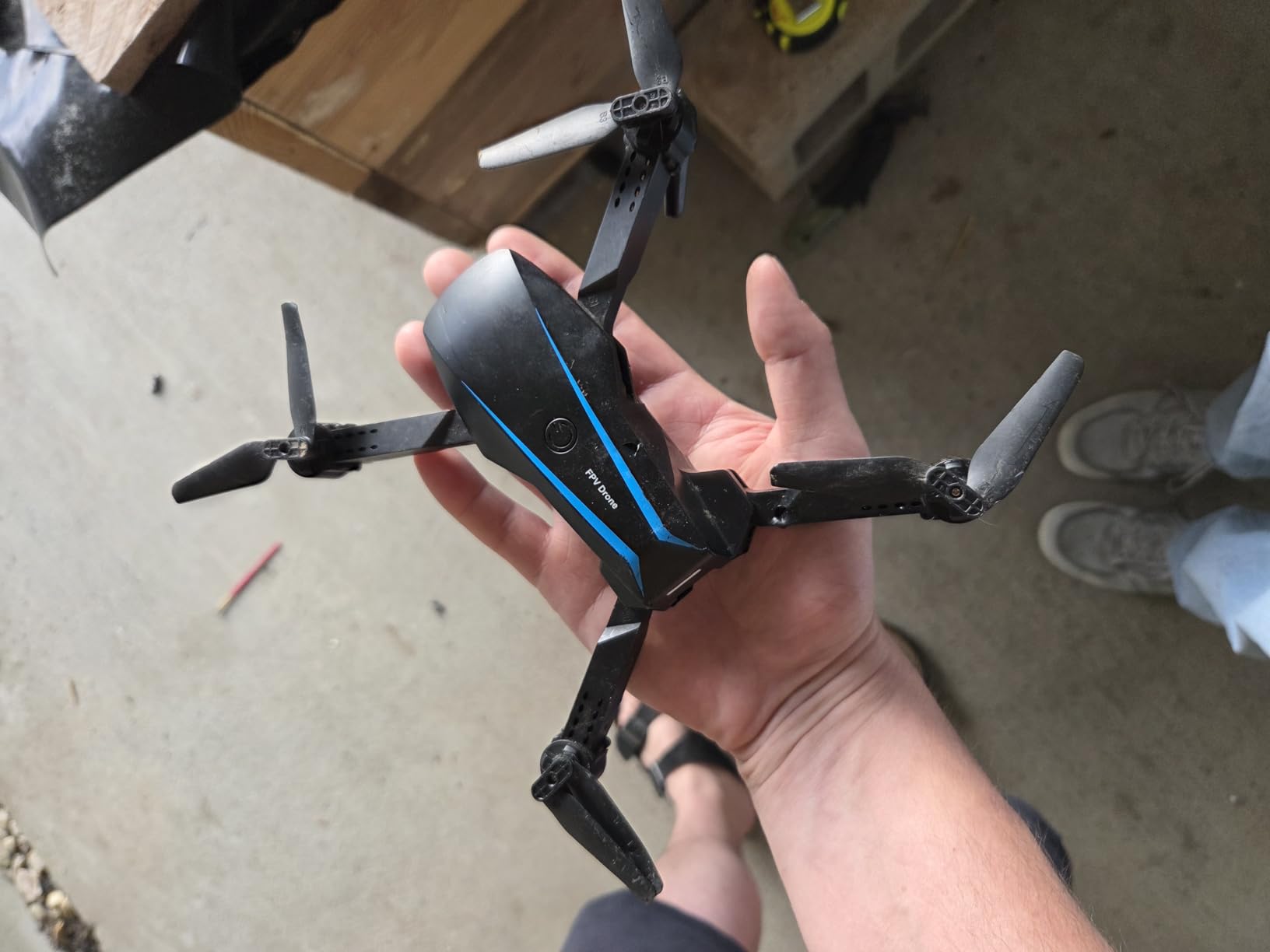 Oddire Drone with Camera - Drones for Adults, with 2 Batteries, Carrying Case, Propellers, 1080P HD Foldable Drone with Stable Hover, Trajectory Flight, Gravity Control, One Key Take Off/Land, 3D Flip customer photo 1