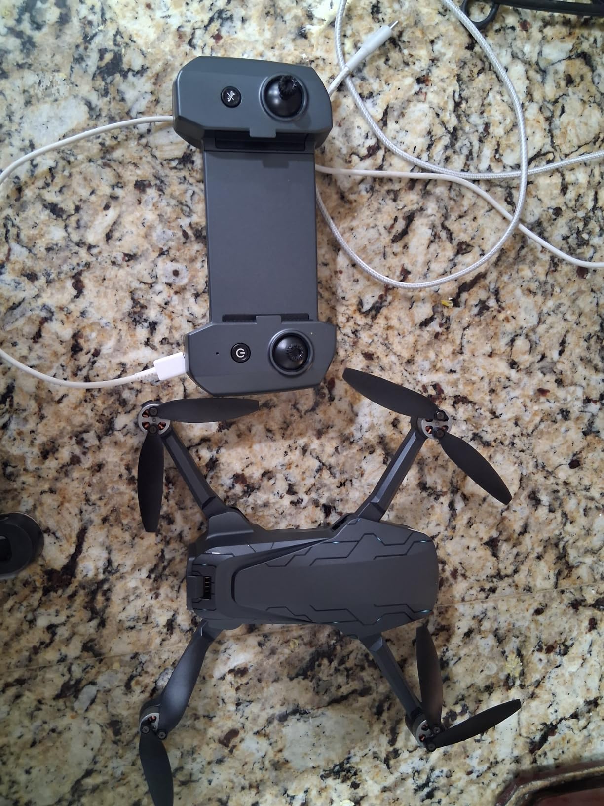GPS Drone with Camera, 2K HD Drones for Adults, Foldable FPV Drone with GPS Auto Return, Follow Me, Circle Fly, Waypoint Fly, 5G Transmission, Gestures Selfie, Brushless Motor, 2 Batteries, Charcoal customer photo 2