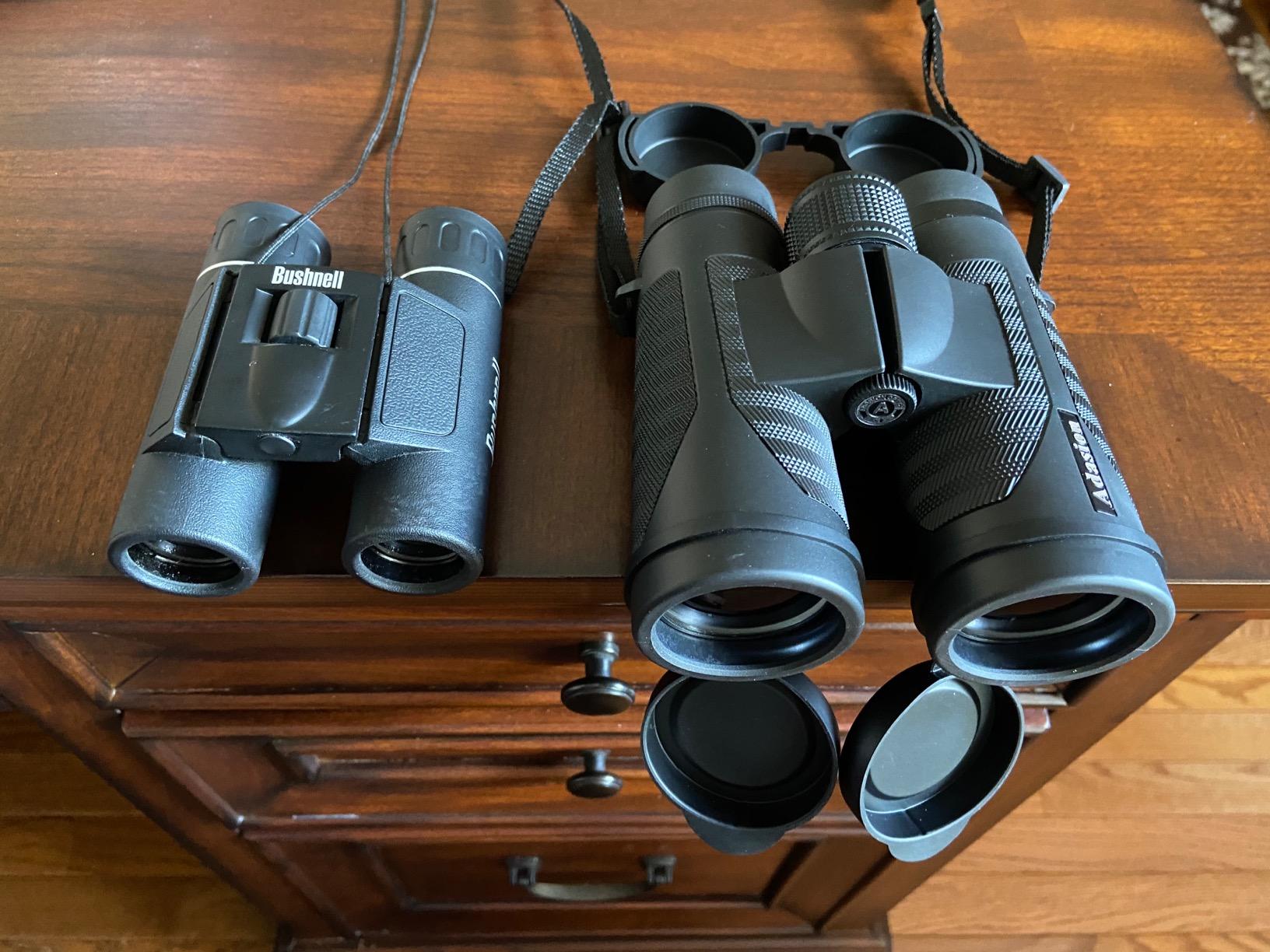 8x42 HD Binoculars with Phone Adapter and Tripod customer photo 1