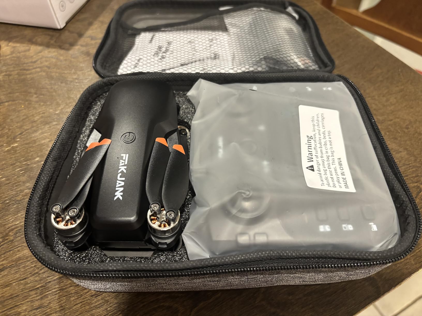 F417PRO Drone with Camera 1080P for Adults Kids, Mini Drone with Screen, Adult Drone, Dual 90 Lens, LED Lights, Optical Flow, Modular Battery, Beginner Drone, One Key Start, Headless, 3D Flip, Case customer photo 2