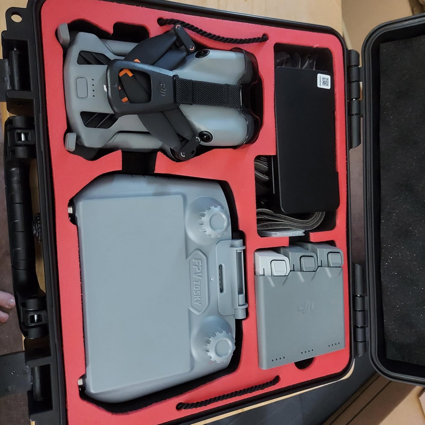 FPVtosky Dual Layer Hard Case for DJI Mini 5 Pro [CASE ONLY], Waterproof Carrying Case for Mavic Mini 5 Pro/Fly More Combo/Plus Drone, Compatible with DJI RC 2 or RC-N3 Controller Accessories customer photo 2