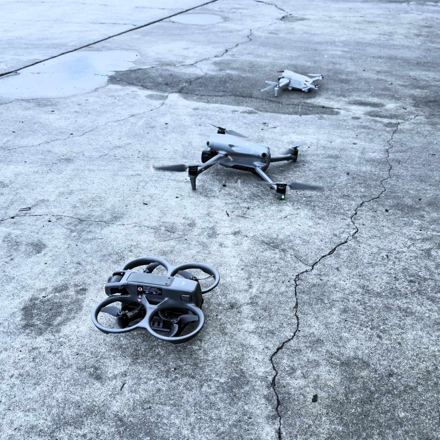 DJI Avata 2 Fly Smart Combo (Single Battery), FPV Drone with Camera 4K, Immersive Experience, One-Push Acrobatics, Built-in Propeller Guard, 155 FOV, Camera Drone with Goggles N3 and RC Motion 3 customer photo 2
