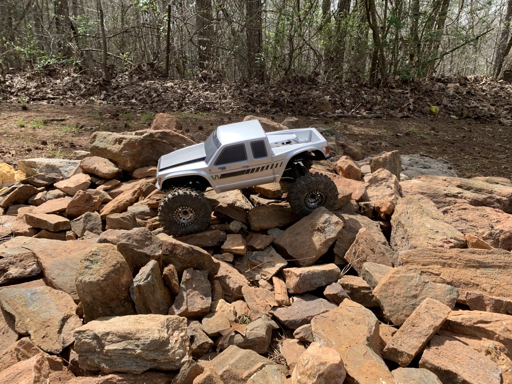 Axial RC Truck 1/10 SCX10 III Coyote 4X4 RTR Brushed Rock Crawler, Silver customer photo 1