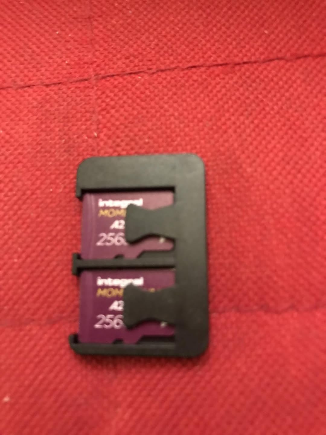 Integral Momentum I 128GB microSDXC Card - Up to 210MB/s Read, 180MB/s Write, V30, U3, A2-4K/5K UHD for GoPro, DJI Drones, Action & 360 Cams - Waterproof, Shockproof, Rugged customer photo 1