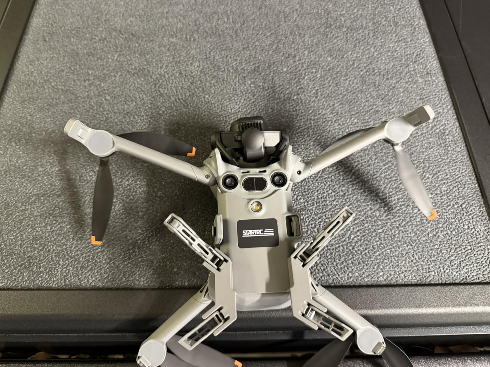 STARTRC Landing Gear for DJI Mini 5 Pro Accessories, Foldable Extended Quick Release Drone Protector for DJI Mini 5 Pro Fly More Combo customer photo 2