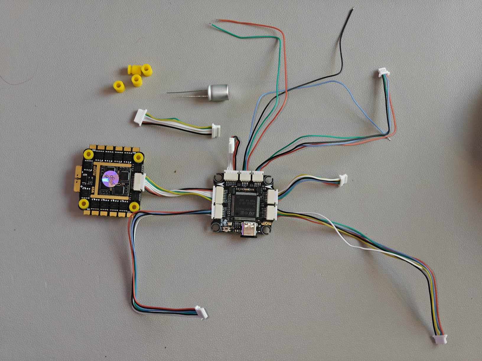 STM32 BF H743 Flight Controller Board, Black PCB with USB-C Interface, Integrated Power Distribution 32-Bit Processor for Betaflight BF RC Quadcopter Drones (4 in 1 65A BLHeli 32 ESC)3-6S customer photo 1