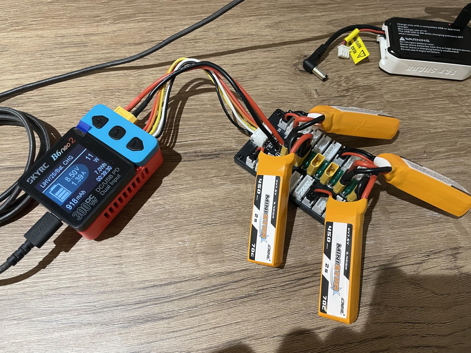 SKYRC B6 Neo2: Balance Lipo Battery Charger for 1S-6S Lipo/Li-Ion/LiHV, 1-15S NiMH/NiCd - DC 300W, PD 80W, Smart Battery Charger, Discharger and Storage (Blue-Red) customer photo 2