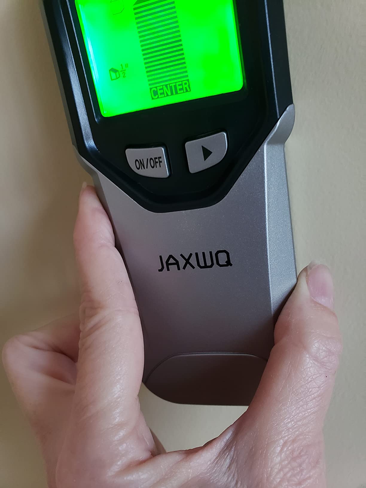 Stud Finder Wall Scanner - 5 in 1 Stud Finder Tool w/Smart Chip and HD LCD Display, Stud Detector Beam Finders for the Center and Edge of Wood AC Wire Metal Studs Joist Pipe customer photo 2